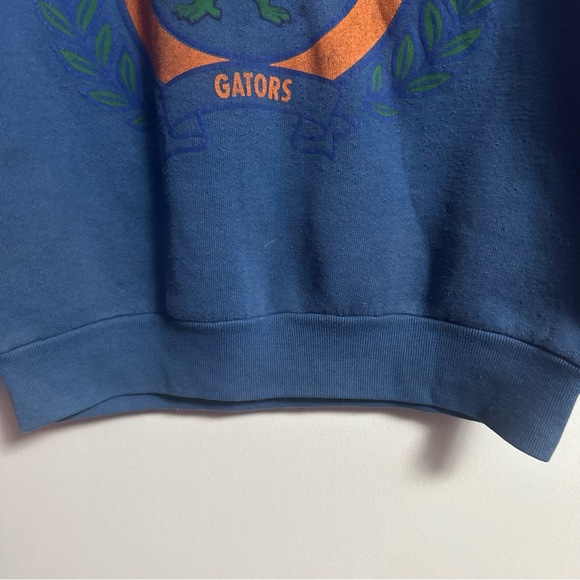 Vintage 90s Fruit of the Loom Blue Florida Gators Sweatshirt - Picture 7 of 16